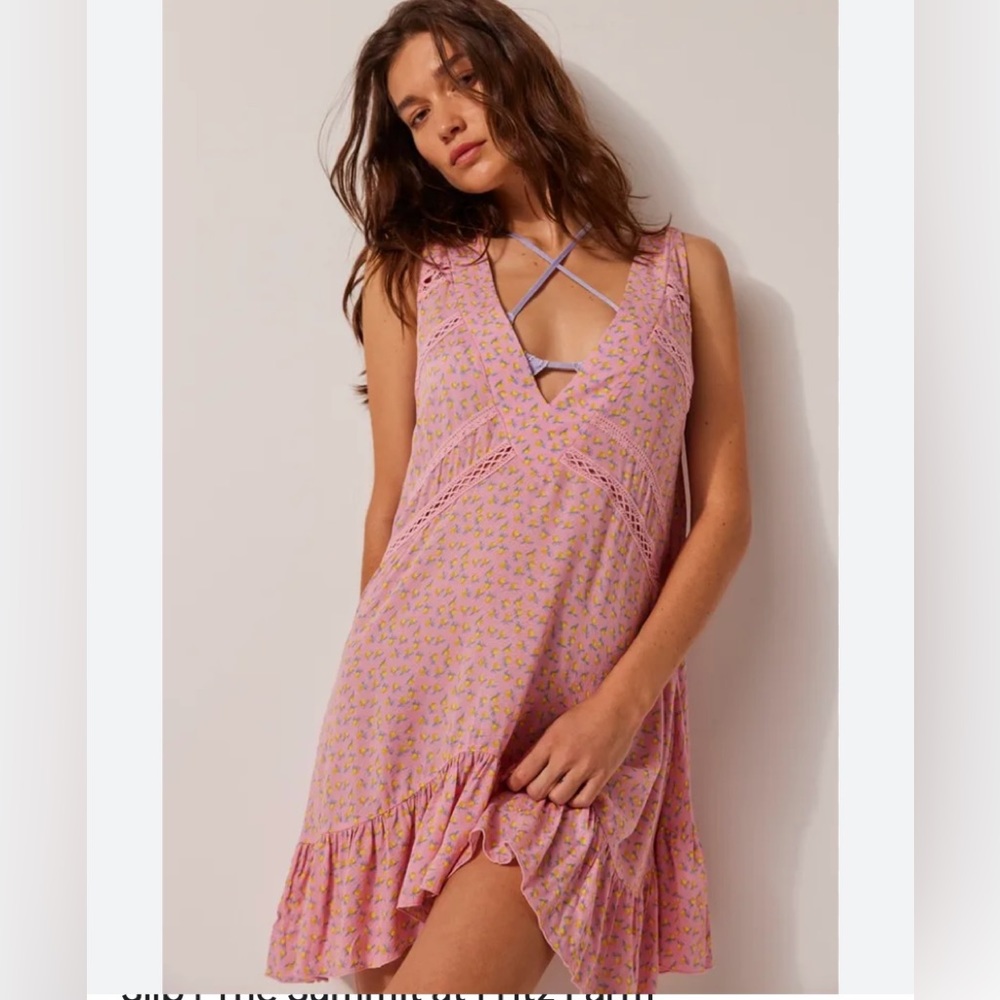 FREE PEOPLE Let It Happen Mini Slip Sz.L $55